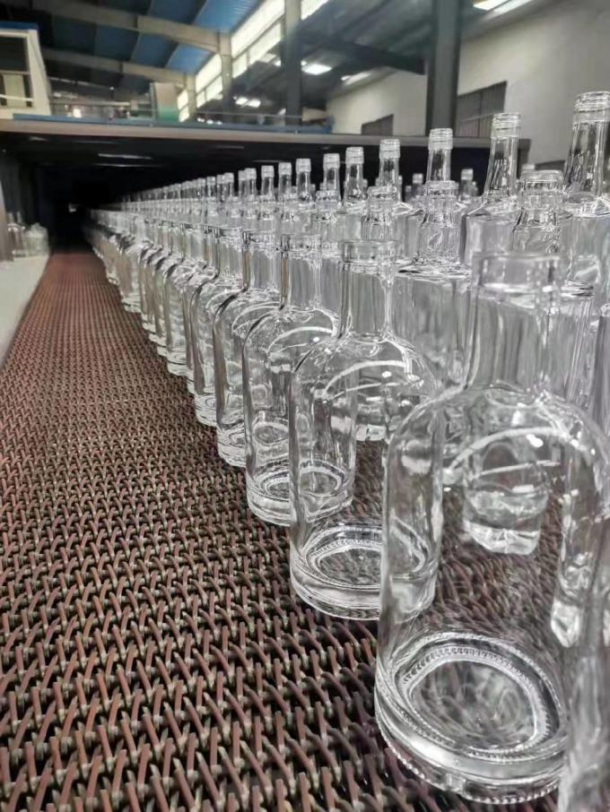 Goedkope prijs750ml Flint Glass Liquor Flessen Custom Printed Voor Cocktail Whiskey Rum 6