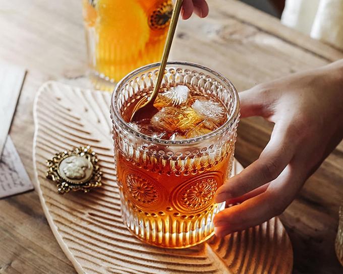 Gevriesde kristaldrinkglassen Gedrukt zonnebloem voor koffiewater 0