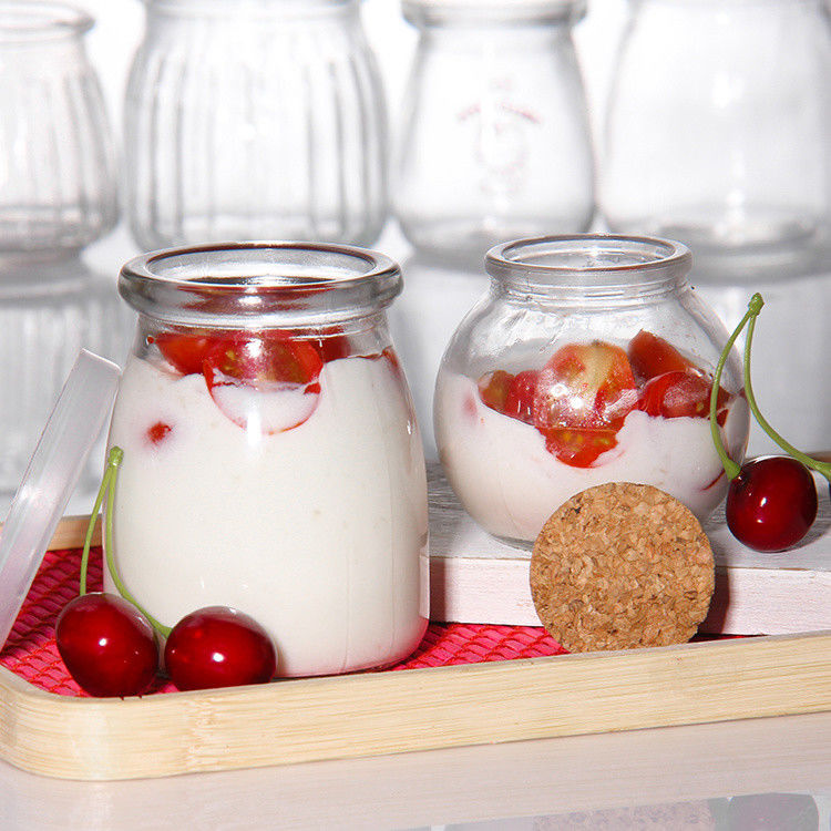 Custom 100ml glas yoghurt fles pudding pot Jelly Mousse dessert kopje en verse melk fles met plastic deksel