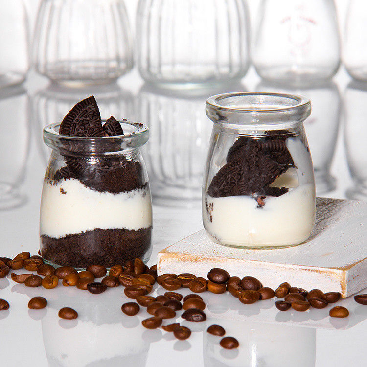 Custom 100ml glas yoghurt fles pudding pot Jelly Mousse dessert kopje en verse melk fles met plastic deksel