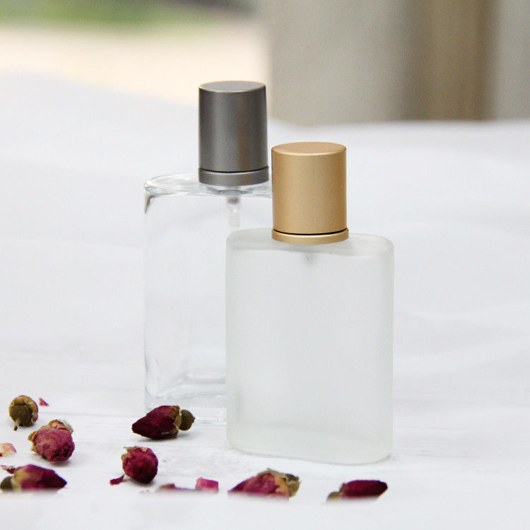 Persoonlijke vierkant parfumfles 30 ml 50 ml 100 ml heldere kleur parfum glasflessen