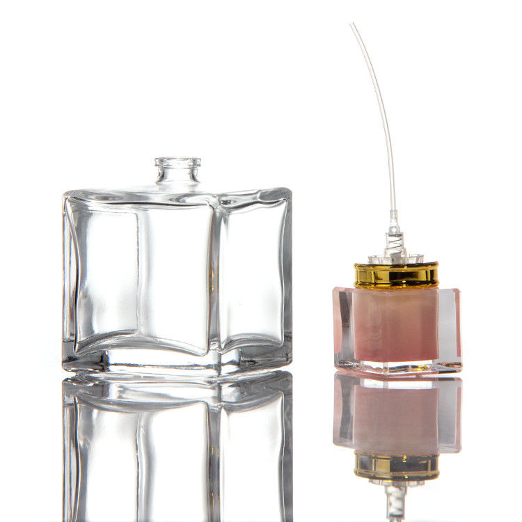 30 ml 50 ml 100 ml Vierkante zeshoekige parfumflessen kristallen dop met pompspuit op glazen fles