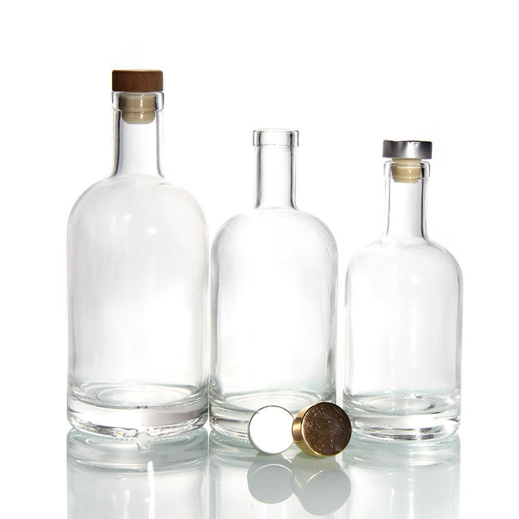 Doorzichtige glazen flessen voor wijndranken Drink met kurkstopper luchtdicht deksel flessen leverancier 500 ml 750 ml
