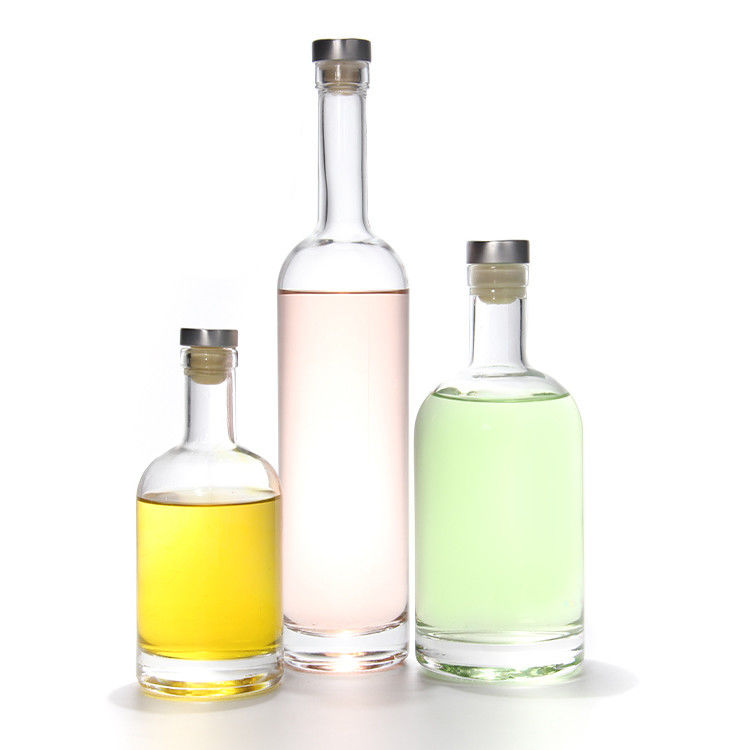 In voorraad 750 ml doorzichtige Whiskey Spirits Glas drank fles met kurk