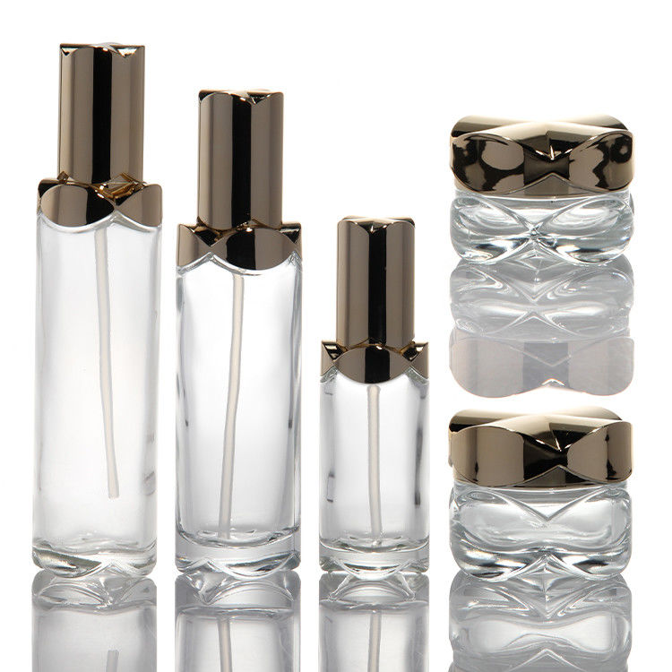 Gezichtscrème Cosmetische glazen fles Essentiële olie fles 100 ml 150 ml met lotion pomp voor het verpakken van cosmetica